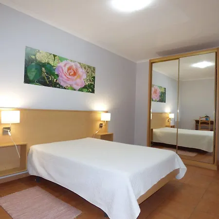 Ohai Outdoor Hotel Nazare